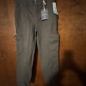 NWT 🌟 Democracy Women's Olive Cargo Pants